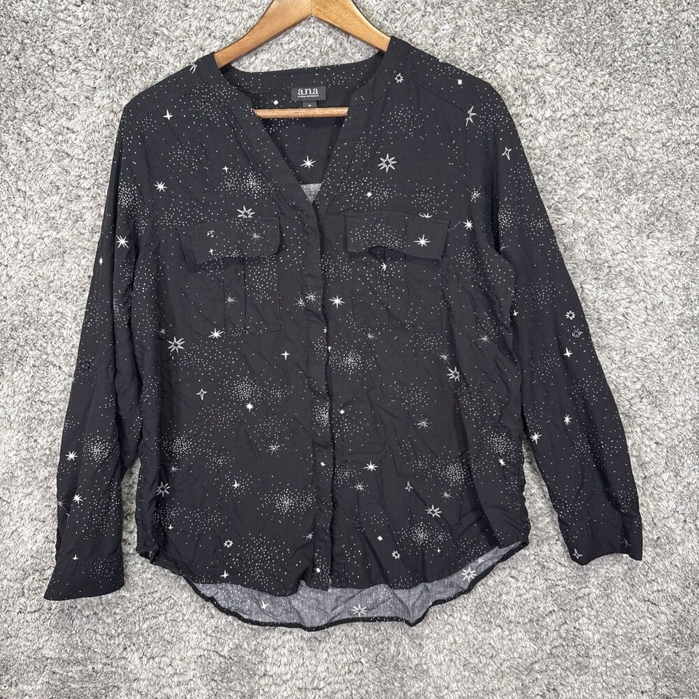 A.n.a. Women’s Button Up Blouse Top medium Roll Tab Sleeve Black And White Stars